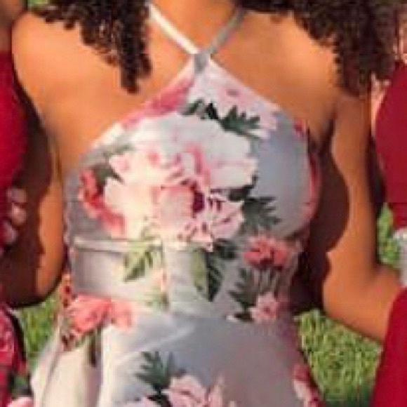 Floral Halter Top Dress - Picture 2 of 6